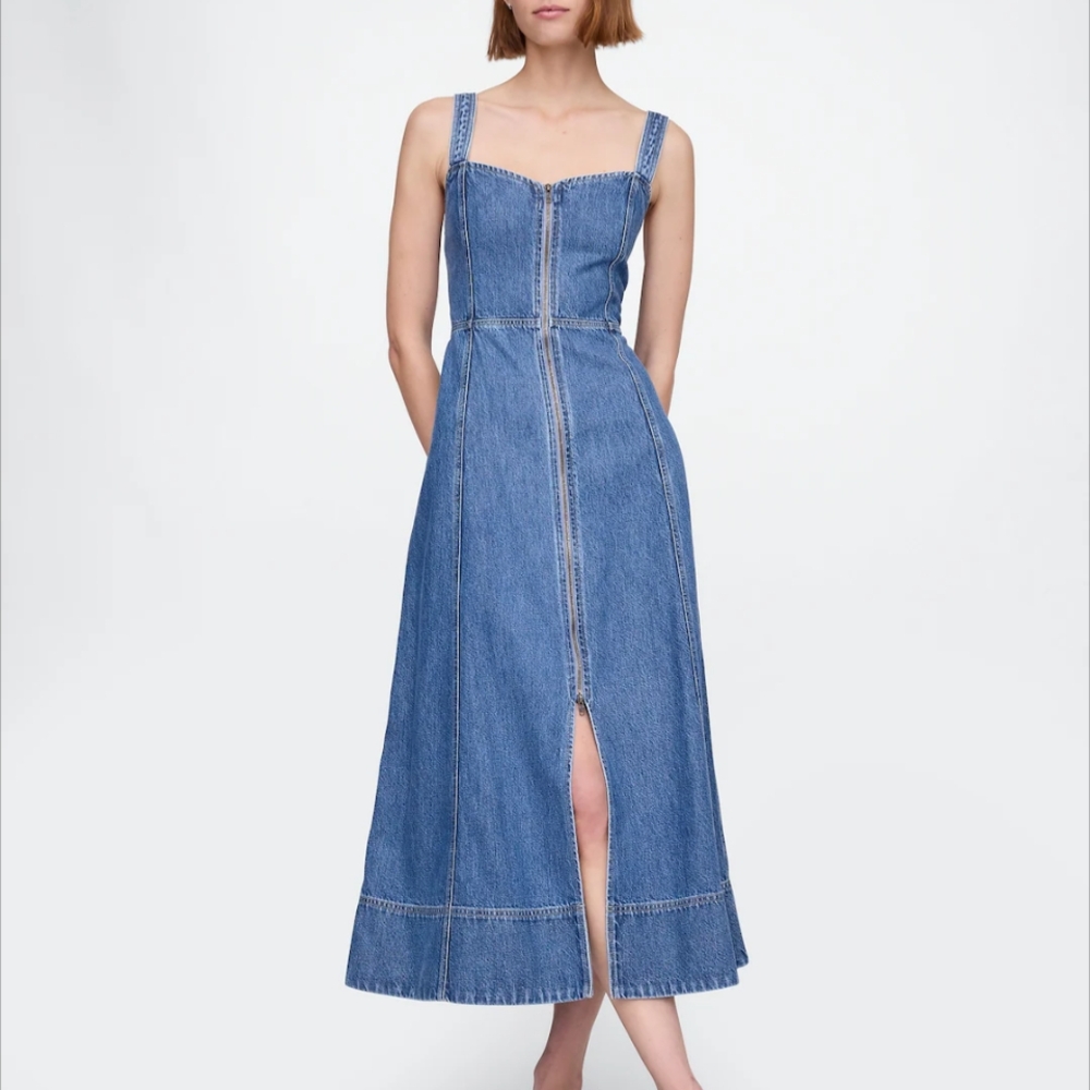 NWT Gap Supersoft Denim Maxi Dress With Zipper - Size M Current Season Sold Out